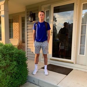 Meet your Posher, Kolin